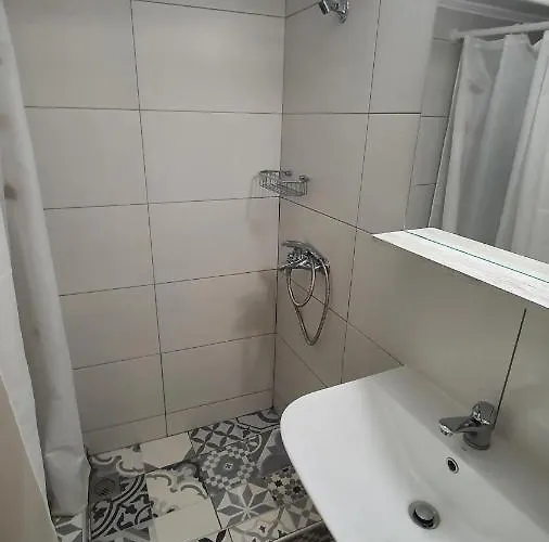 80 Steps - Appartement